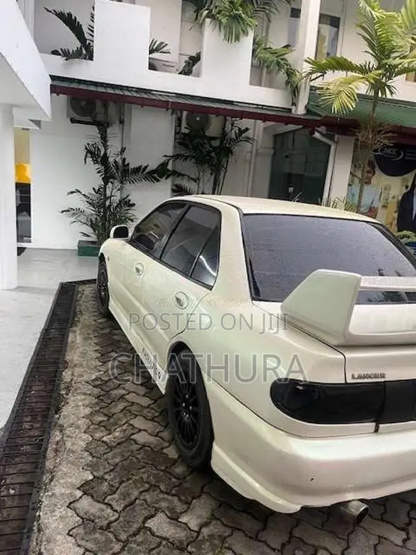 Mitsubishi Lancer 1995 Car (Used)
