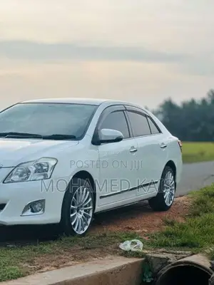 Toyota Premio 2014 Car (Used)