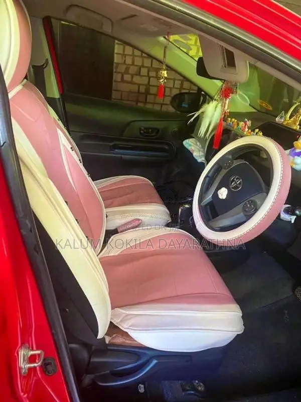 Toyota Aqua G Grade 2013 Car (Used)