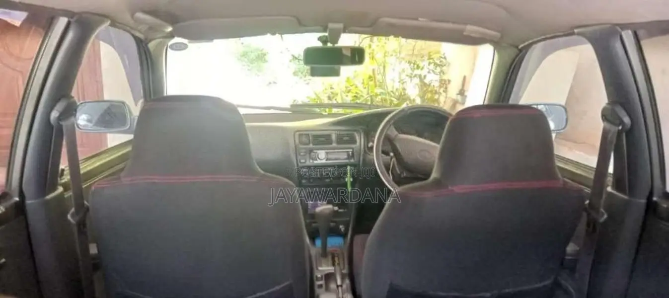 Toyota Elephant Back 2001 Car (Used)