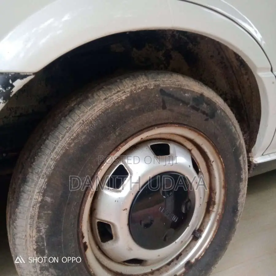 Nissan B12 1986 Car (Used)