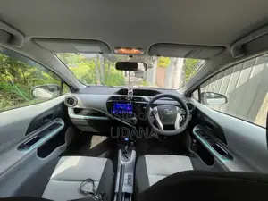 Toyota Aqua 2013 Car (Used)