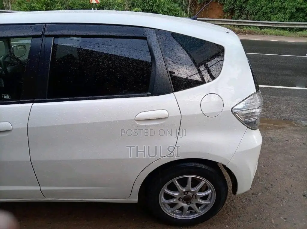 Honda FIT GP1 2011 Car (Used)