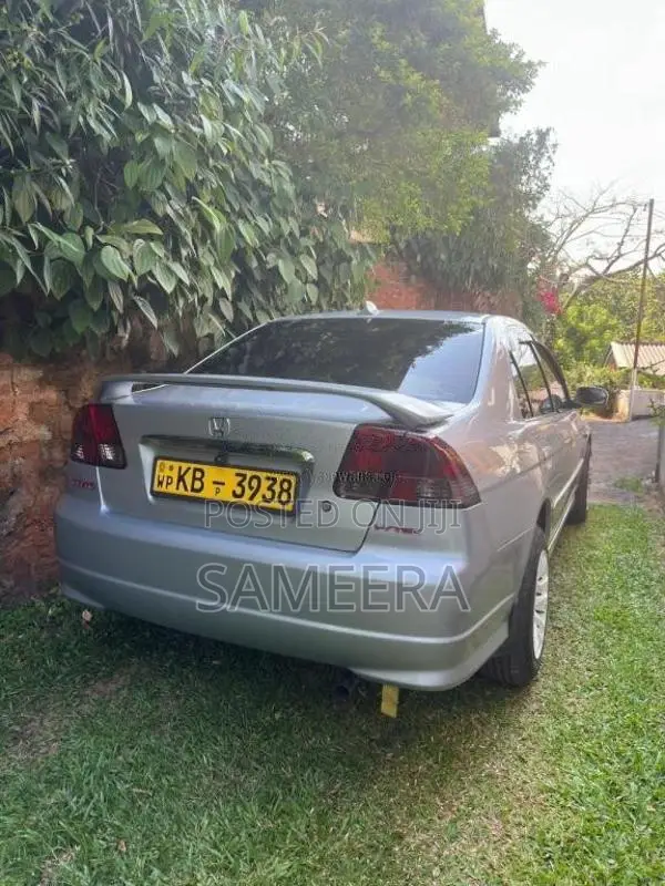 Honda Civic 2004 Car (Used)