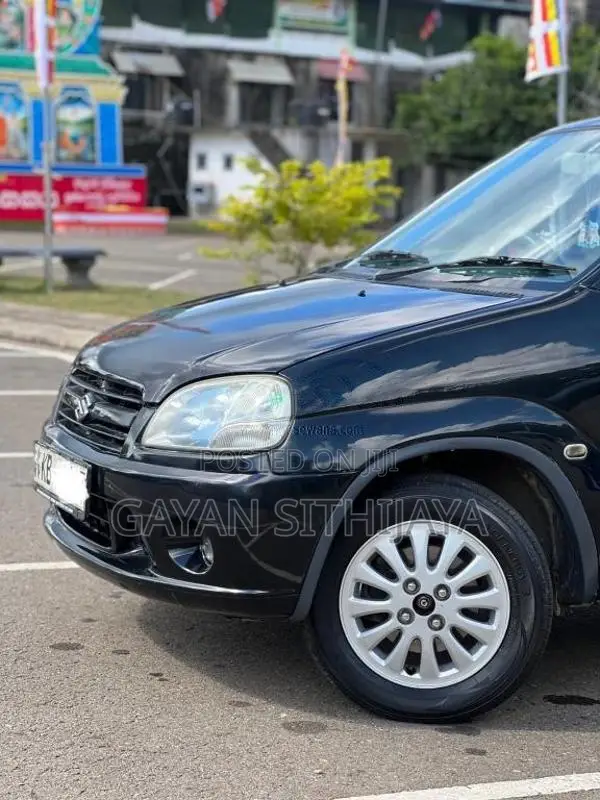 Suzuki Swift 2004 Car (Used)