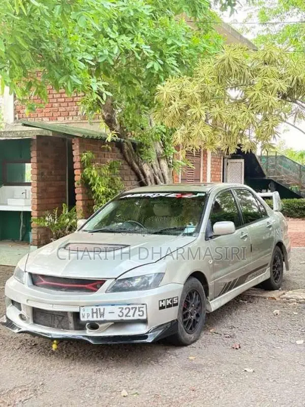 Mitsubishi Lancer 2004 Car (Used)