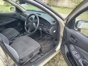 Nissan N16 2004 Car (Used)