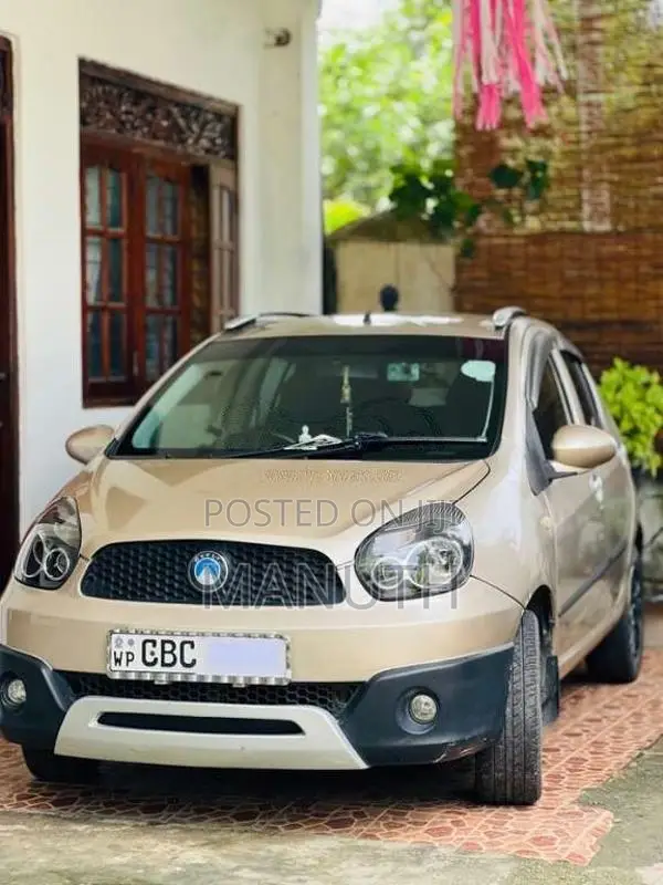 Micro Panda Cross 2018 Car (Used)
