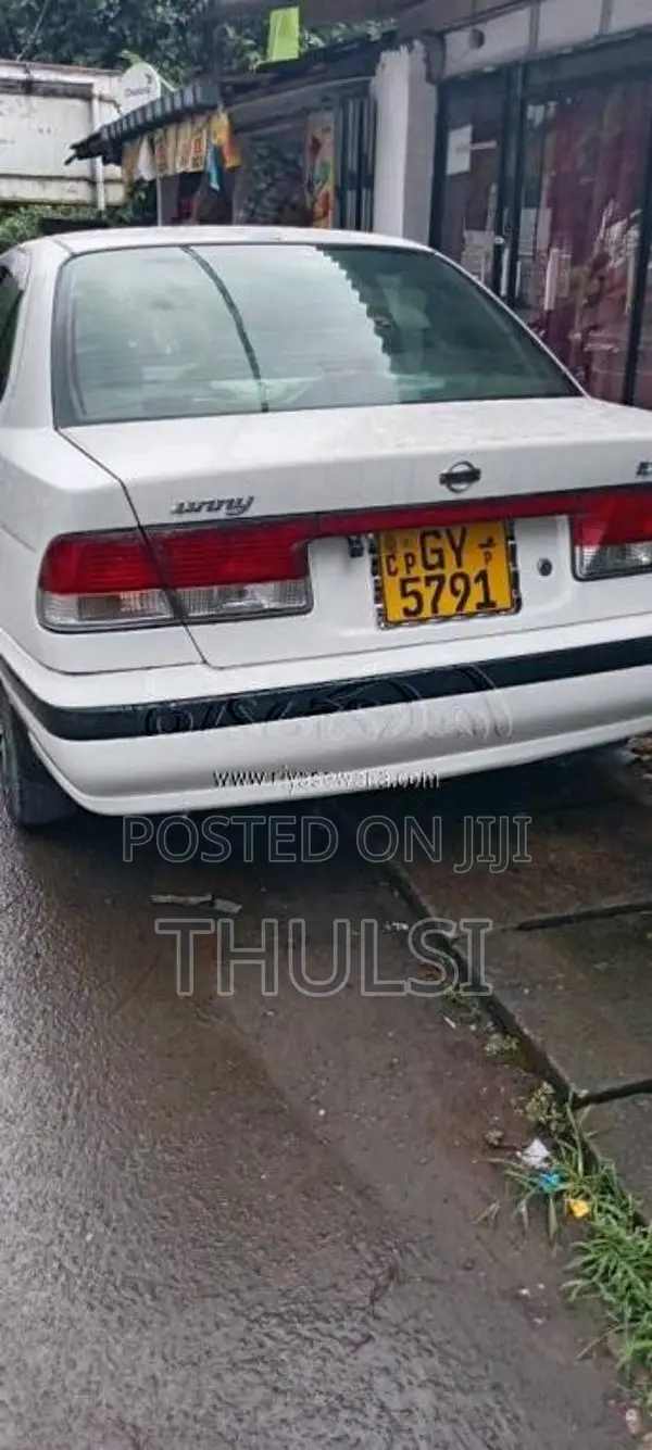 Nissan FB15 1999 Car (Used)