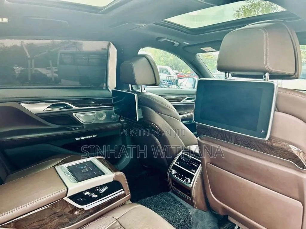 BMW 740Le LWB M-Sport Plus 2017 Car (Used)