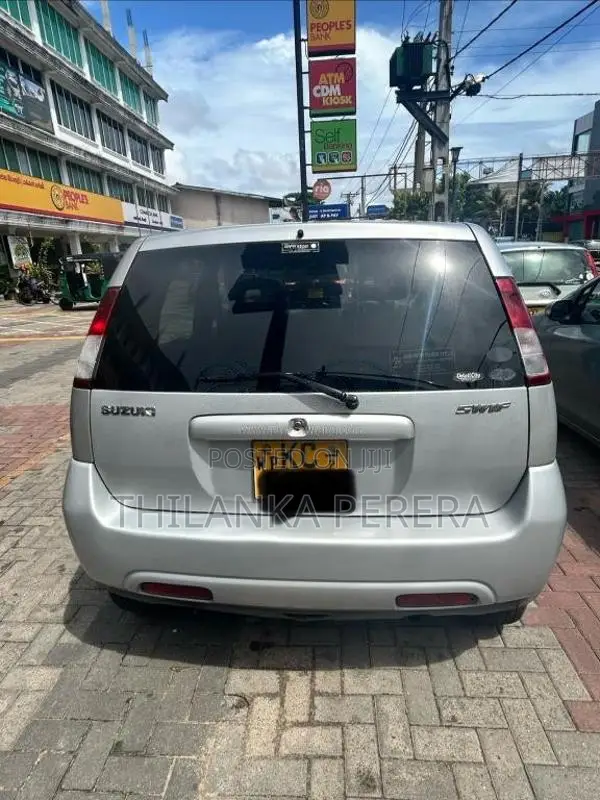 Suzuki Swift 2003 Car (Used)