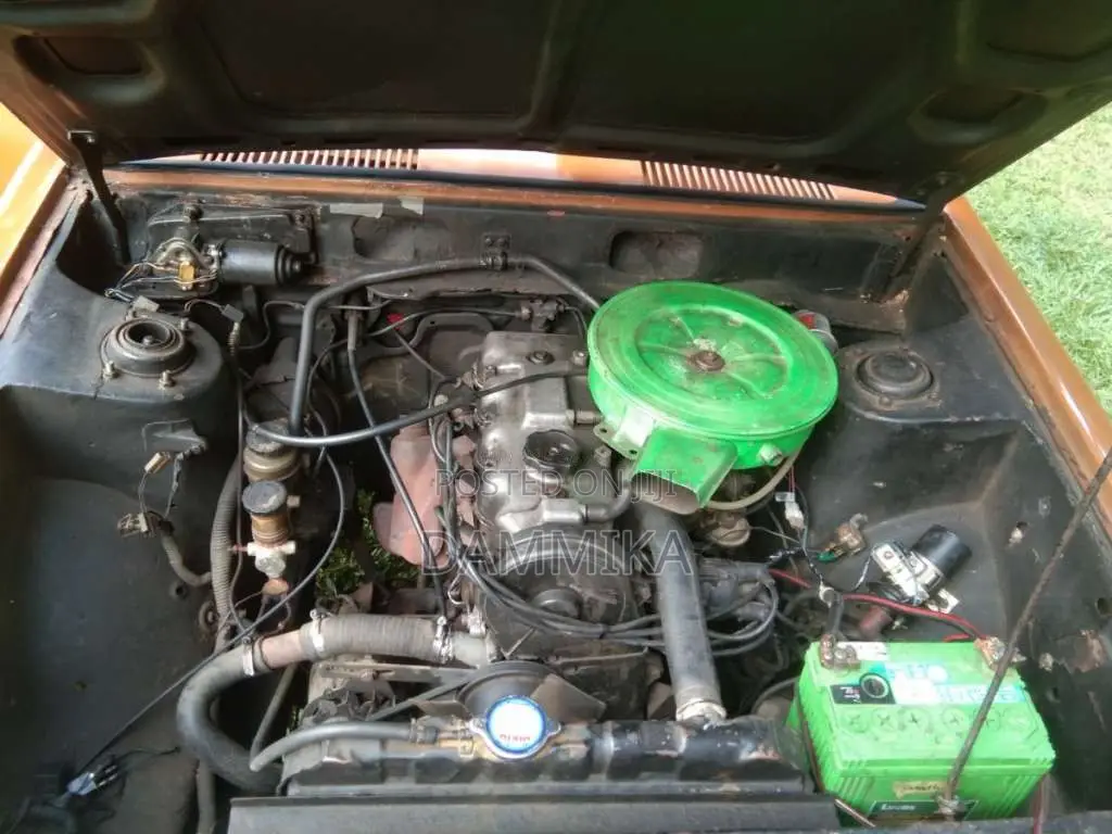 Mitsubishi Lancer 1982 Car (Used)