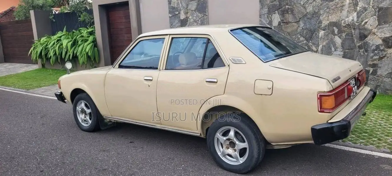 Mitsubishi Lancer Flat Light 1982 Car (Used)