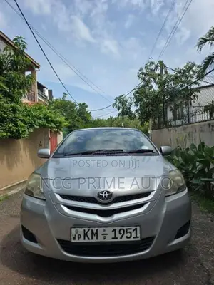 Toyota Belta 2007 Car (Used)