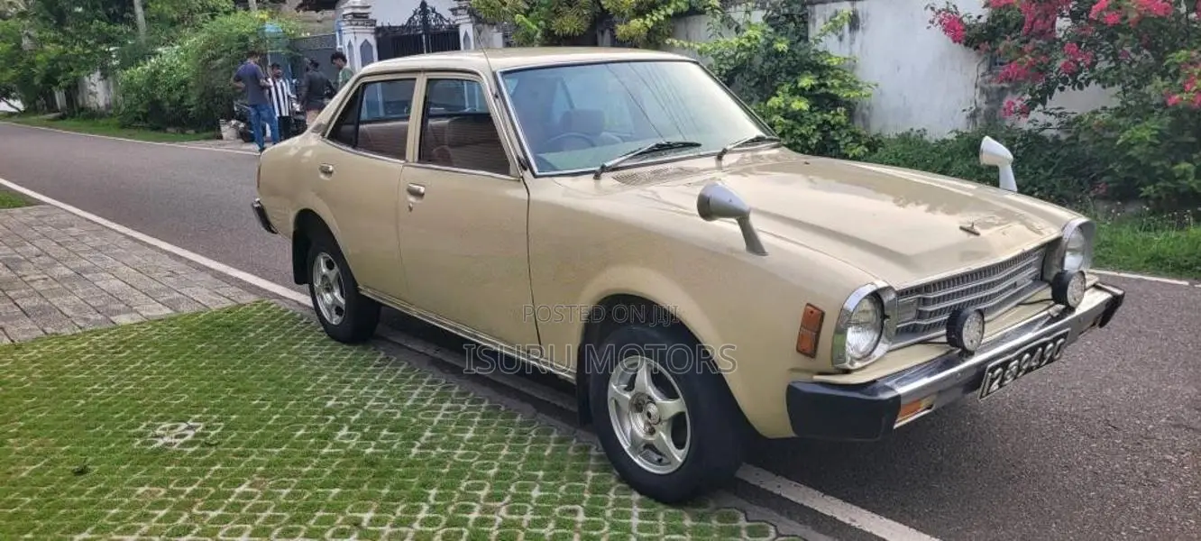 Mitsubishi Lancer Flat Light 1982 Car (Used)