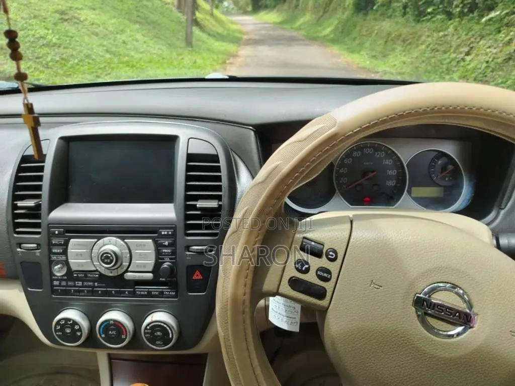 Nissan G 11 2008 Car (Used)