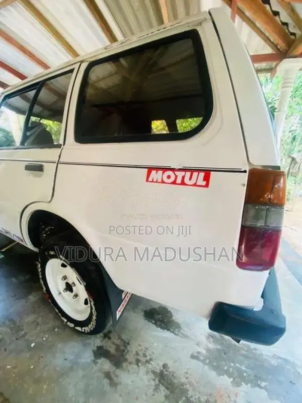 Nissan AD Wagon 1985 Car (Used)