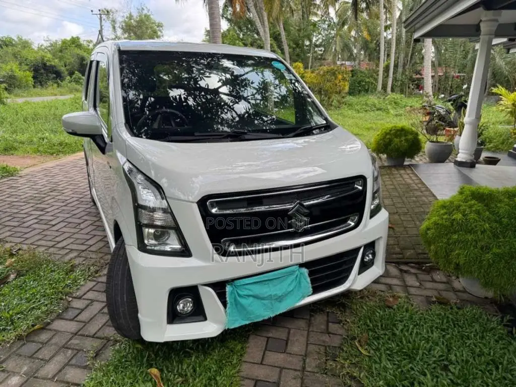 Suzuki Wagon R Stingray 2018 Car (Used)