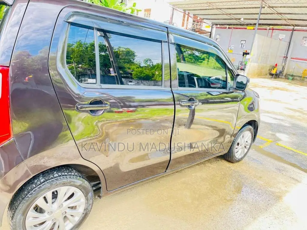 Suzuki Wagon R FX 2015 Car (Used)
