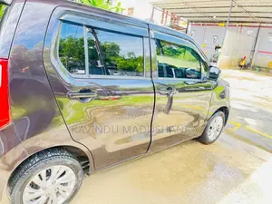 Suzuki Wagon R FX 2015 Car (Used)