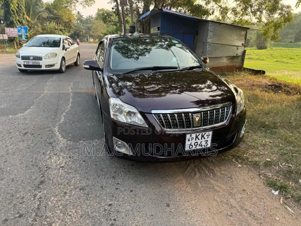 Toyota Premio 2011 Car (Used)