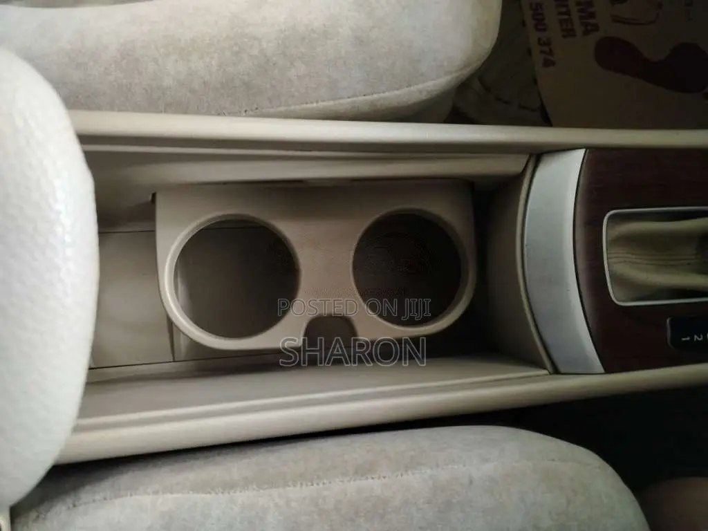 Nissan G 11 2008 Car (Used)