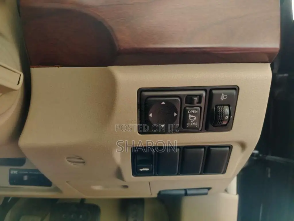 Nissan G 11 2008 Car (Used)