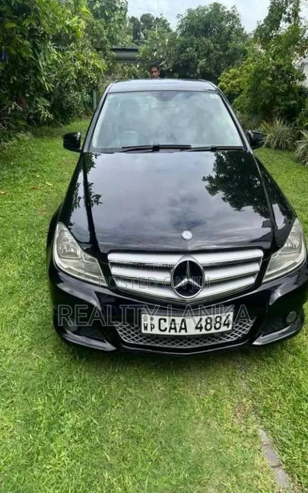 Mercedes-Benz C220 2013 Car (Used)