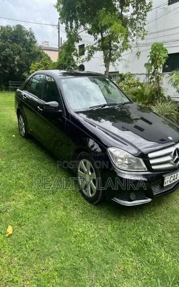 Mercedes-Benz C220 2013 Car (Used)