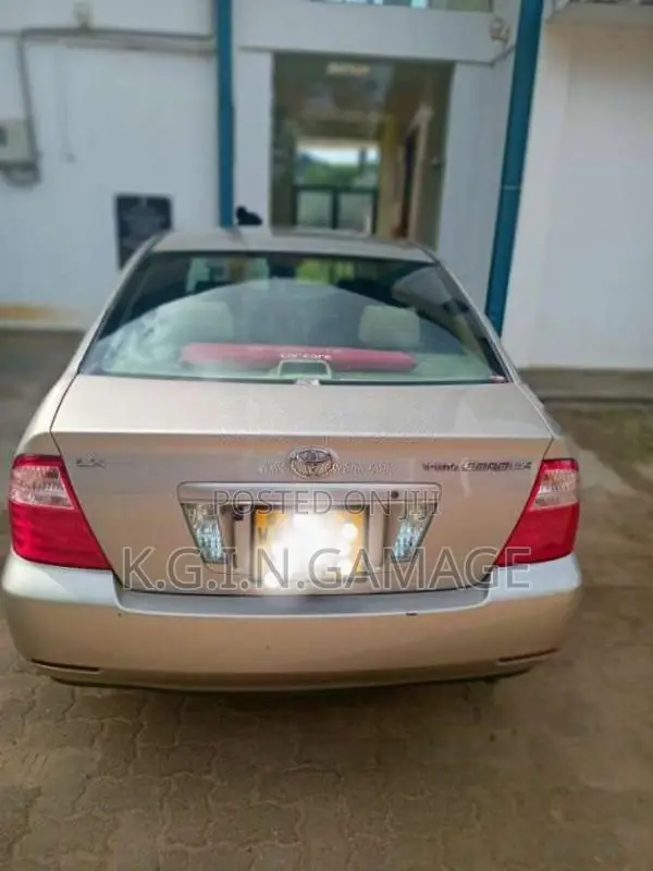 Toyota 121 Lx Limited 2005 Car (Used)