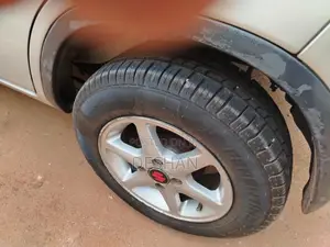 Suzuki Swift 2006 Car (Used)
