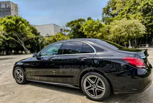 Mercedes-Benz C200 Premium Plus 2019 Car (Used)