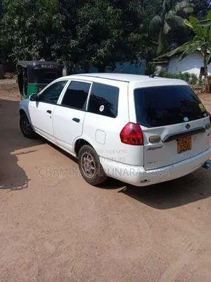 Nissan AD Wagon 2000 Car (Used)