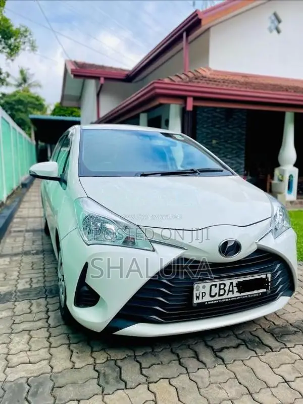 Toyota Vitz Edition 2 2018 Car (Used)