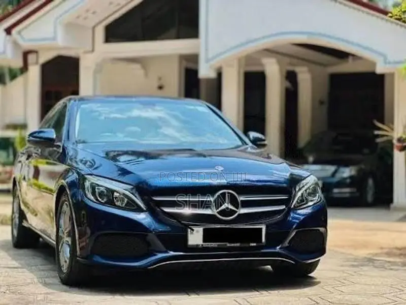 Mercedes-Benz - C350e 2016 Car (Used)