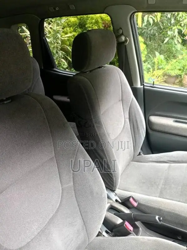 Suzuki Swift 2004 Car (Used)
