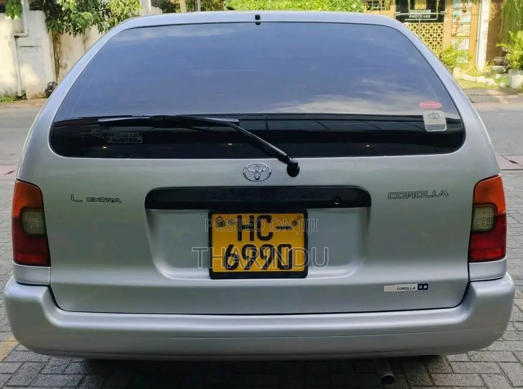 Toyota Corolla 2003 Car (Used)