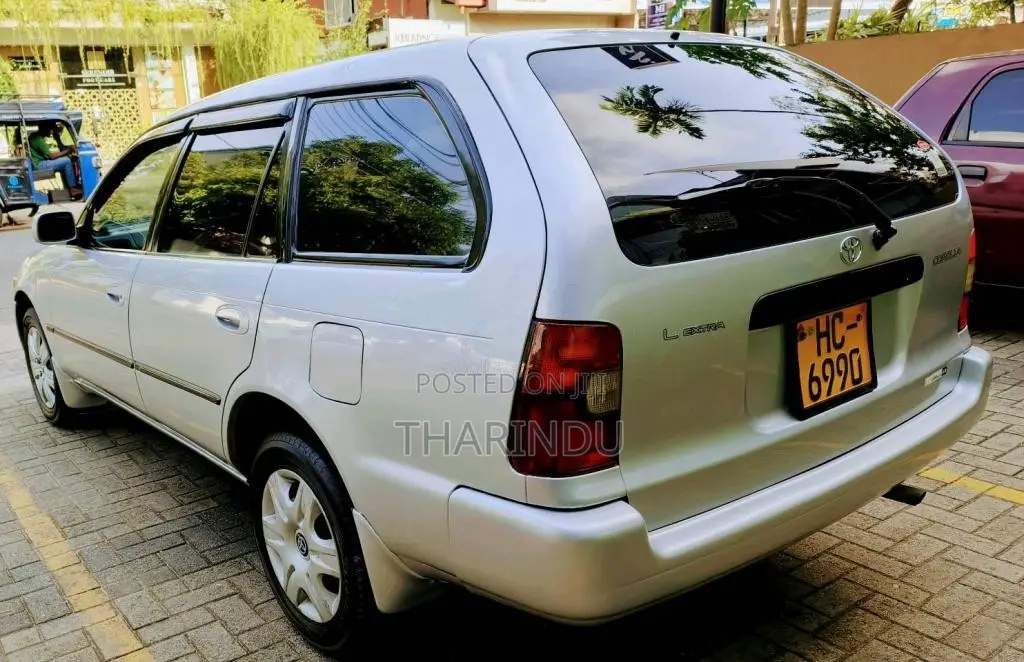 Toyota Corolla 2003 Car (Used)