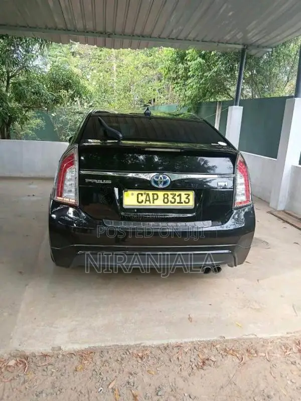 Toyota Prius 2015 Car (Used)