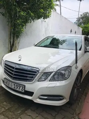 Mercedes-Benz E200 2012 Car (Used)