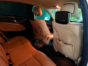 Mercedes-Benz E200 2012 Car (Used)