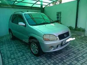 Suzuki Swift 2004 Car (Used)