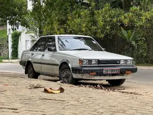 Toyota Carina AA60 1983 Car (Used)