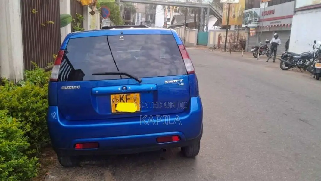 Suzuki Swift 2004 Car (Used)