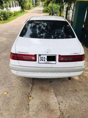 Toyota Corona 1996 Car (Used)