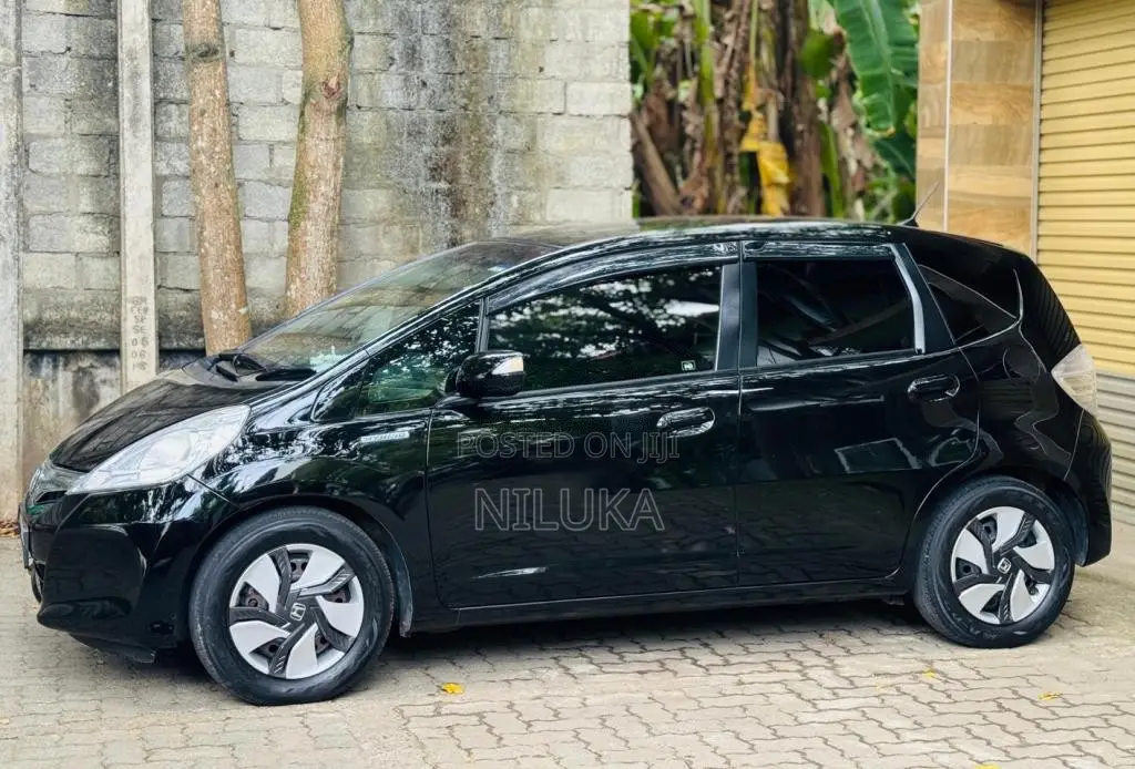 Honda FIT GP1 2012 Car (Used)