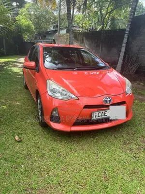 Toyota Aqua 2014 Car (Used)