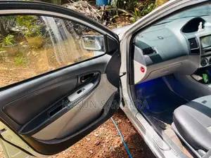 Toyota Vios 2004 Car (Used)