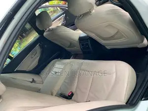 BMW 330e M Sport 2016 Car (Used)