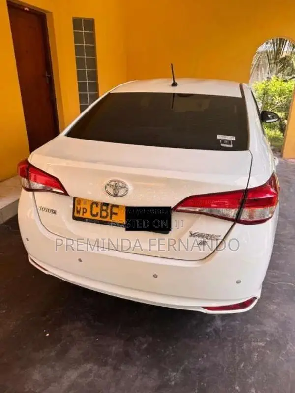 Toyota Yaris 2018 Car (Used)